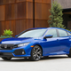 Illustration for article titled The 2019 Honda Civic Si Gets a $200 Price Bump and Comes in the Ever-Charming Snot Green